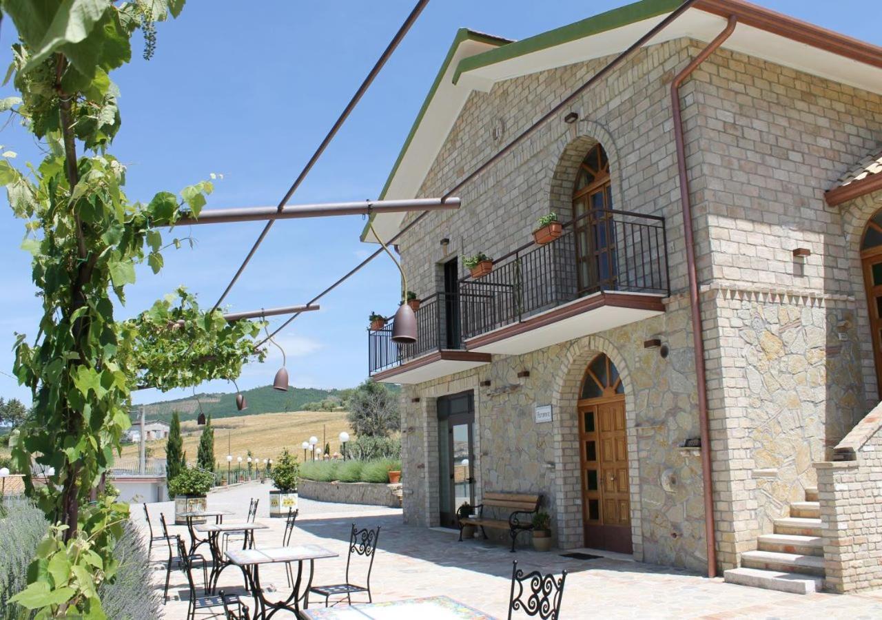 Locanda Arcadia Picerno Bagian luar foto
